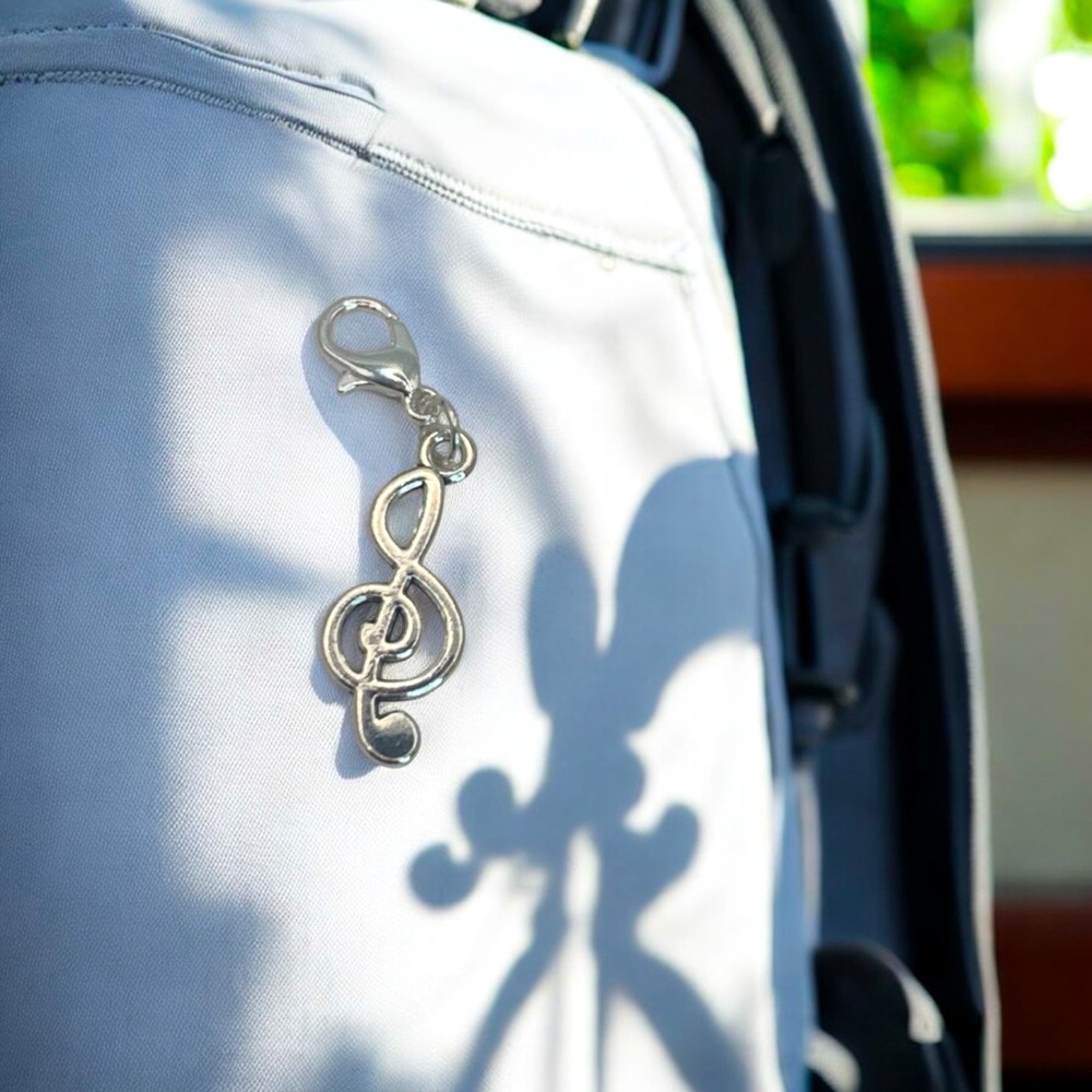Treble Clef Charm - Picture 4 of 5